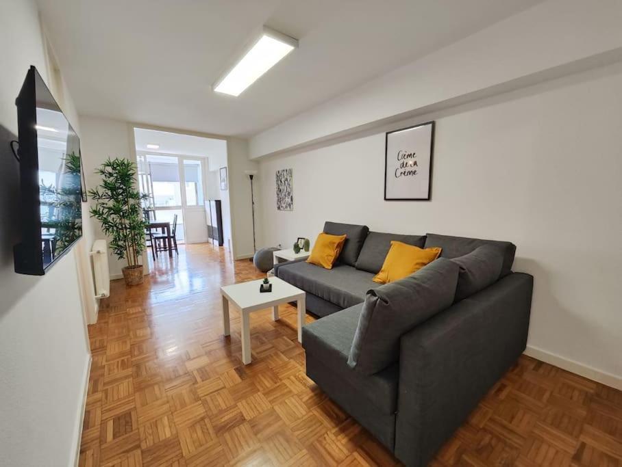 Centro De Vigo Garaje Apartment Exterior photo
